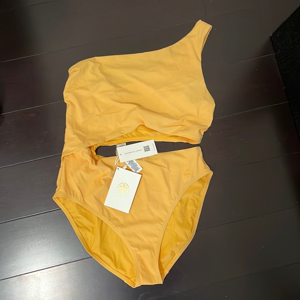 Tory Burch Solid One Color Cut-Out One Piece Swim
